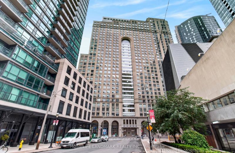 25 The Esplanade Avenue 2615, Toronto, ON M5E 1W5