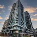 6 Sonic Way 403, Toronto, ON M3C 0P1