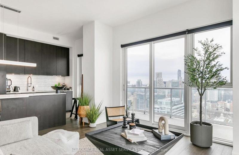 15 Lower Jarvis Street 4005, Toronto, ON M5E 1R7