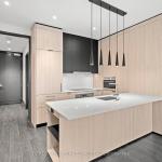 2 Avenue Road 704, Toronto, ON M5R 0C6