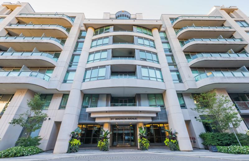377 Madison Avenue 412, Toronto, ON M4V 3E1