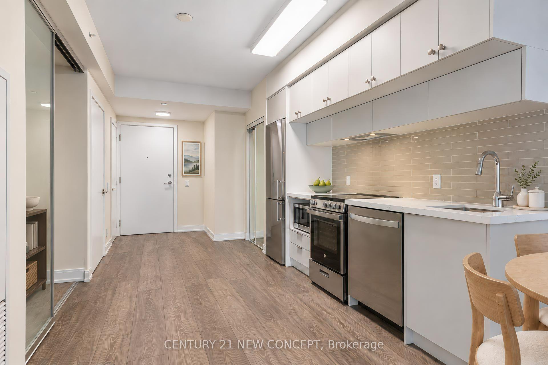 181 Dundas Street E 902, Toronto, ON M5A 1Z4