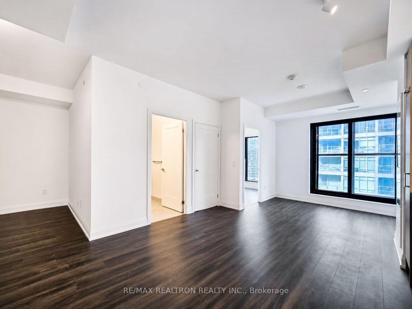 20 Soudan Avenue 1109, Toronto, ON M4S 0E2