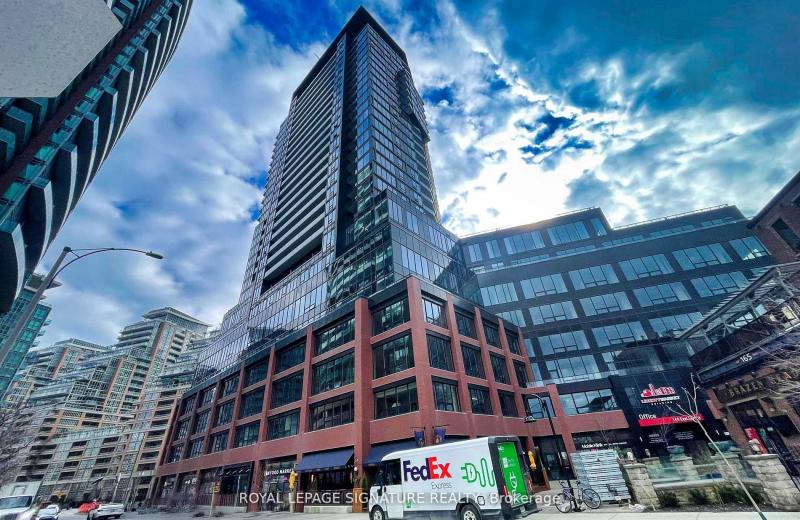 135 East Liberty Street 907, Toronto, ON M6K 0G7