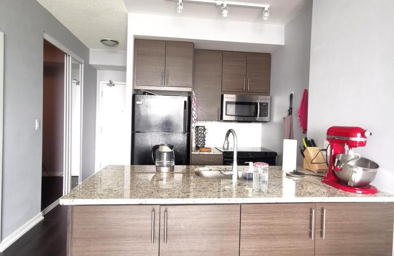 70 Forest Manor Road 2805, Toronto, ON M2J 0A9