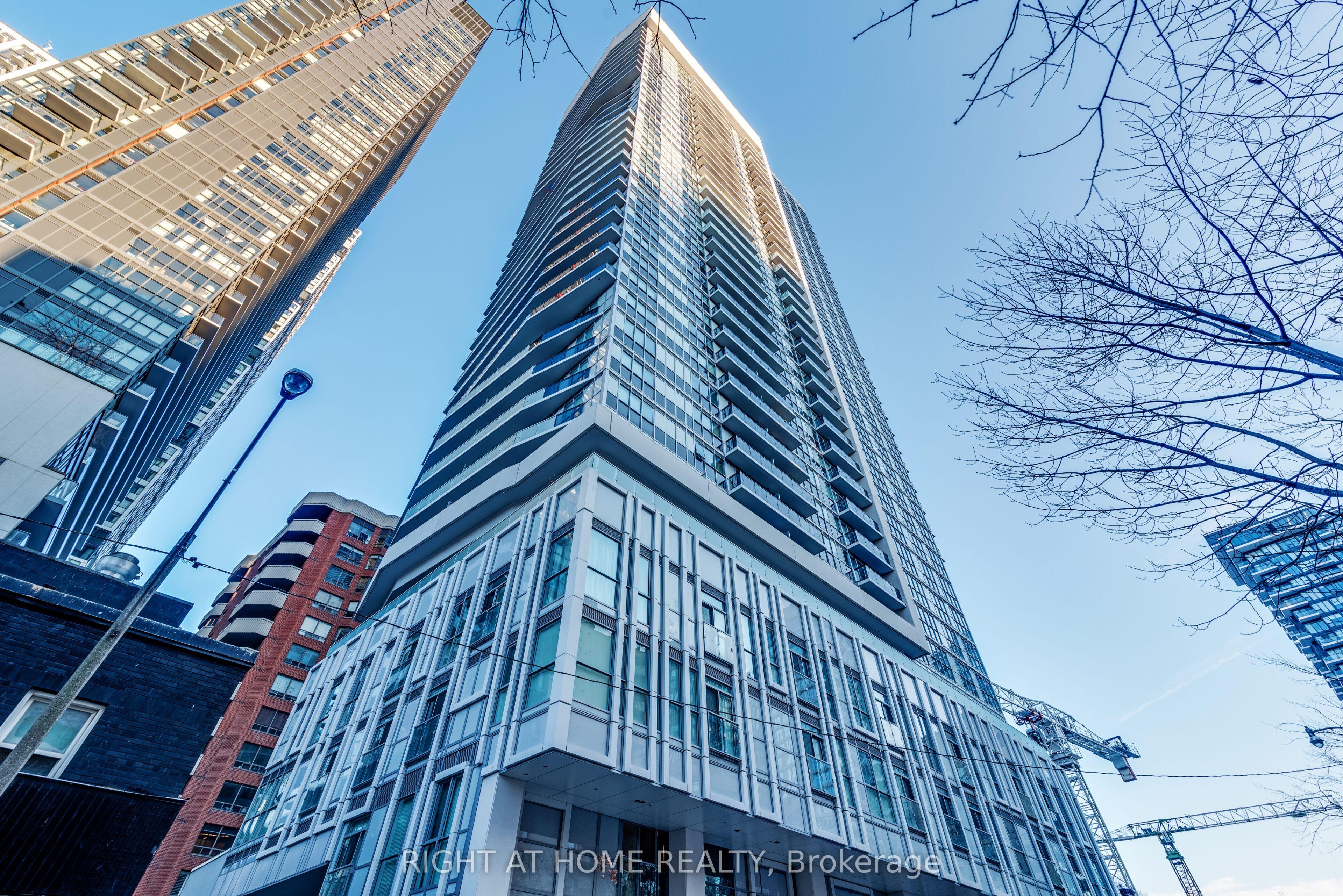 77 Mutual Street 306, Toronto, ON M5B 0B9