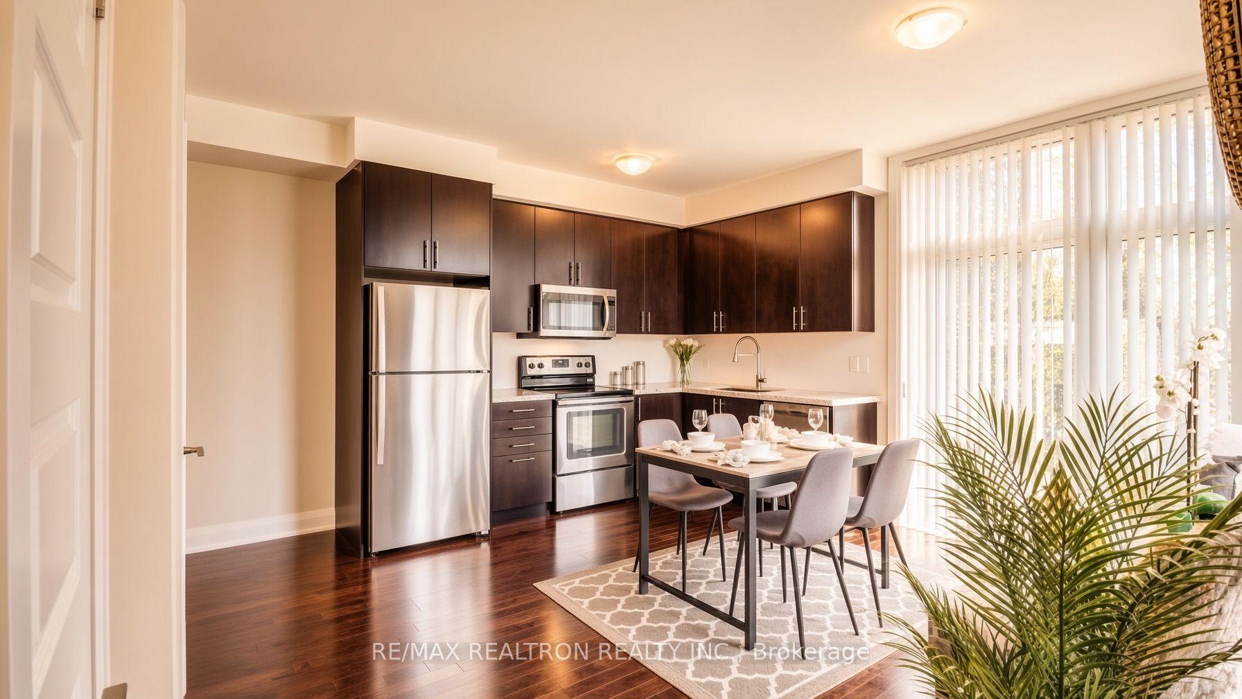 23 Eldora Avenue 112, Toronto, ON M2M 0B5