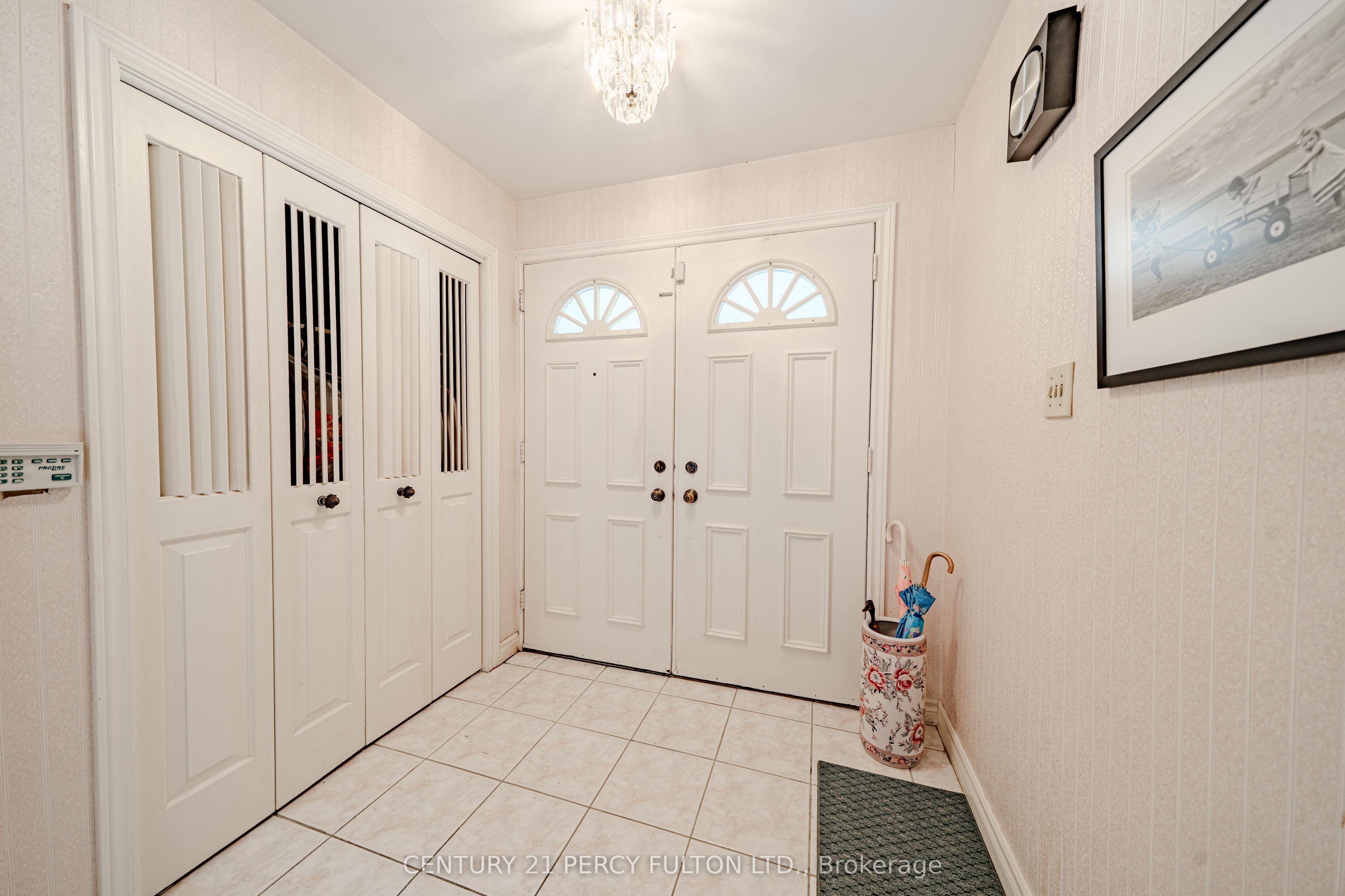 39 Apollo Drive, Toronto, ON M3B 2G9