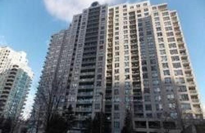 28 Empress Avenue 910, Toronto, ON M2N 6Z7