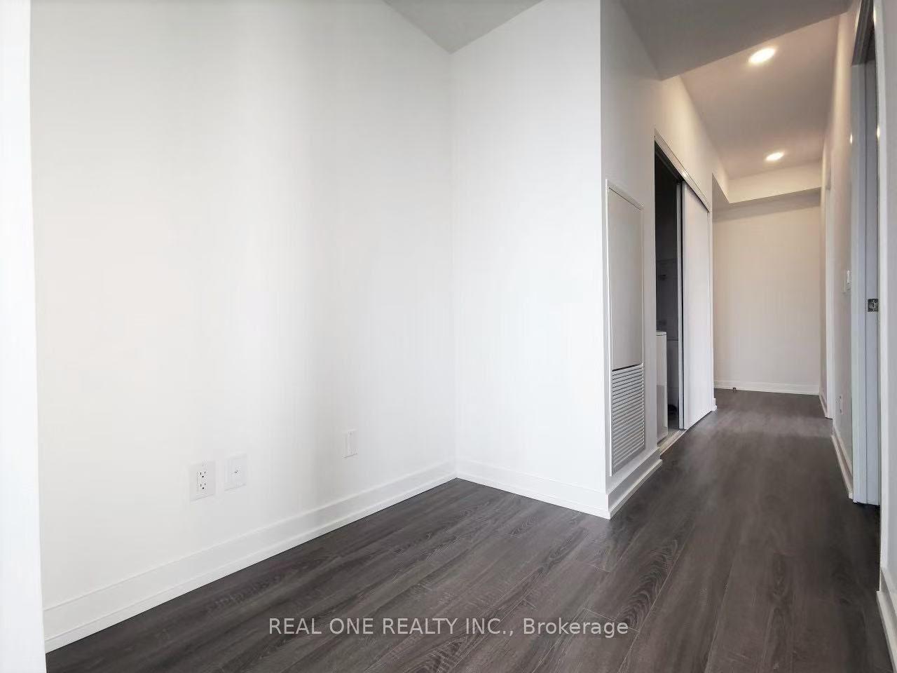 20 Edward Street 1415, Toronto, ON M5G 1C9