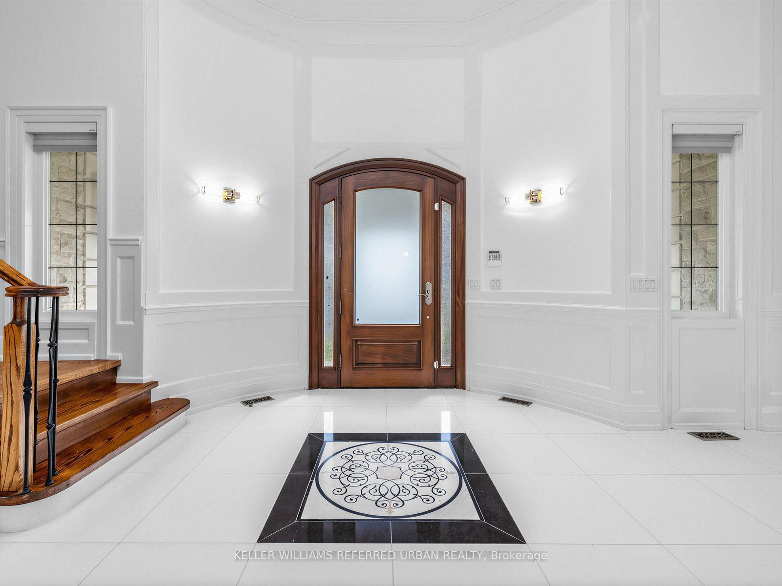212 Empress Avenue, Toronto, ON M2N 3T9