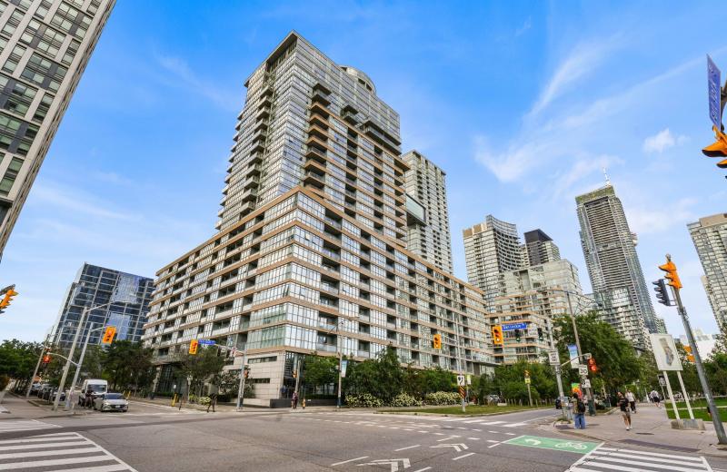 151 Dan Leckie Way 803, Toronto, ON M5V 4B2