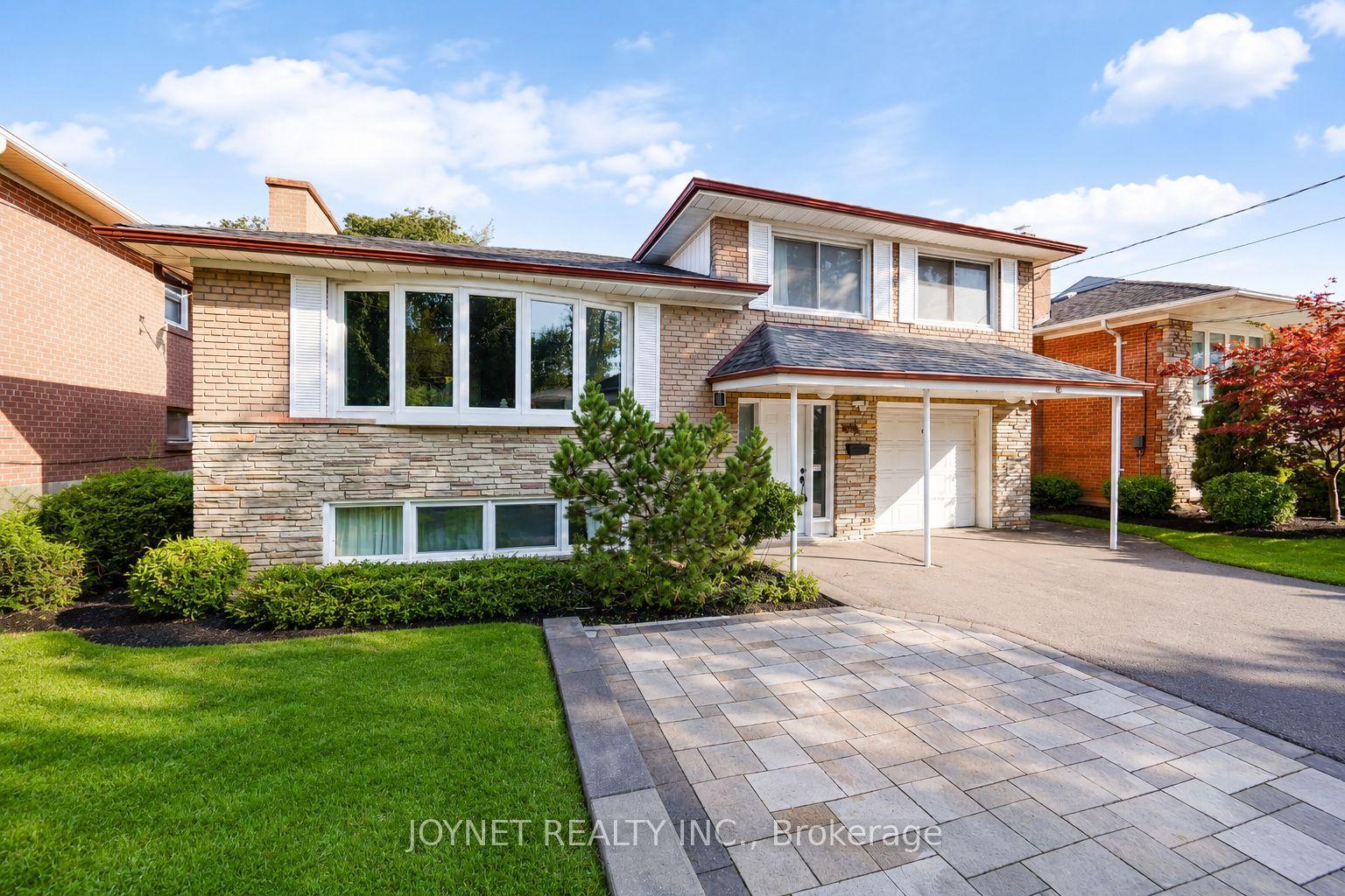 42 Brucedale Crescent, Toronto, ON M2K 2C7