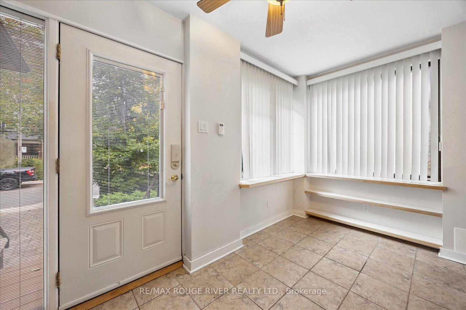 154 Walmer Road, Toronto, ON M5R 2X9