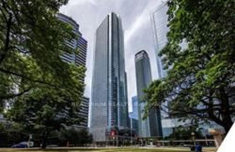10 York Street 4408, Toronto, ON M5J 2Z2