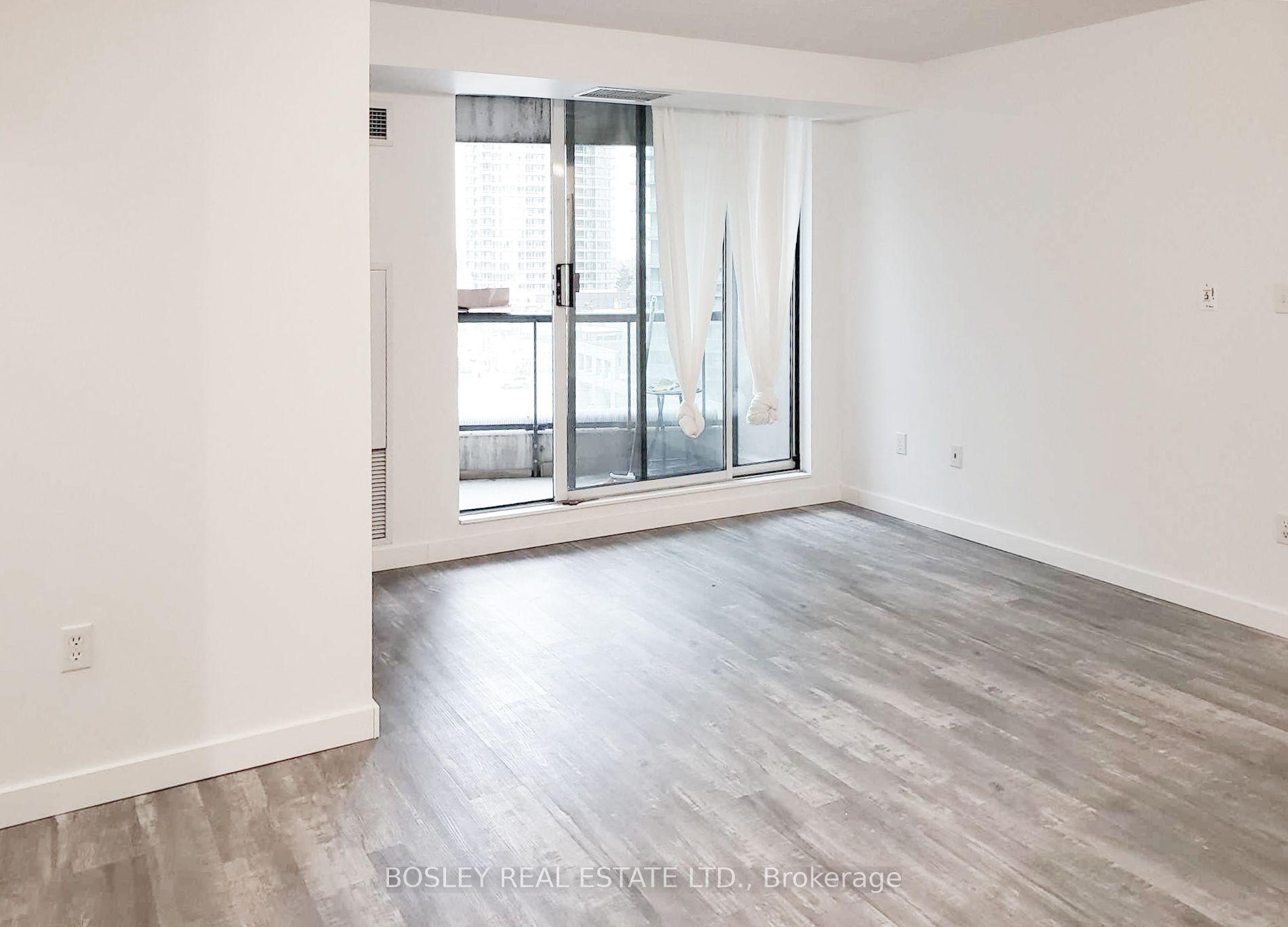 7 Lorraine Drive 801, Toronto, ON M2N 7H2