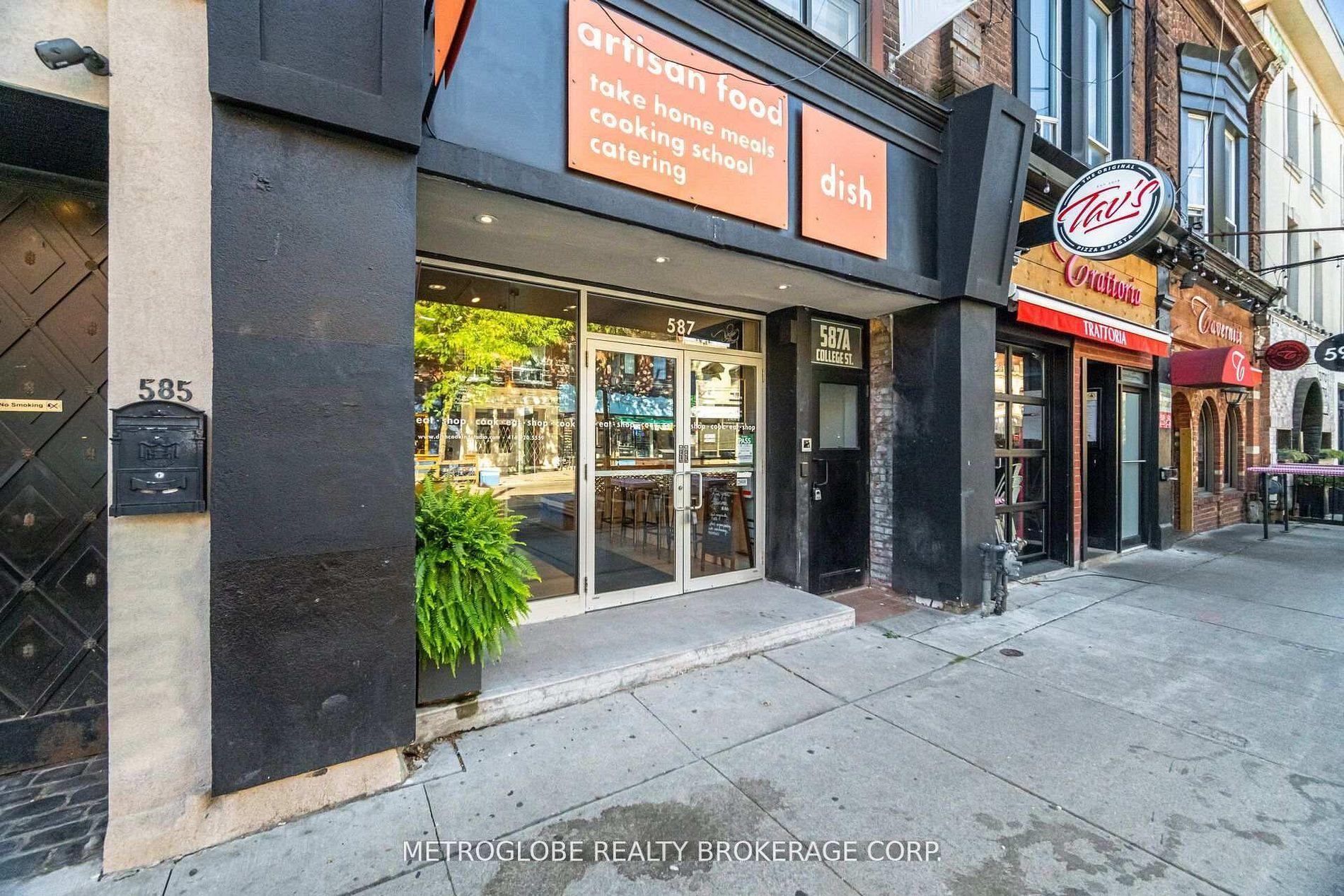 587A College Street 2nd Floor, Toronto, ON M6G 1B2
