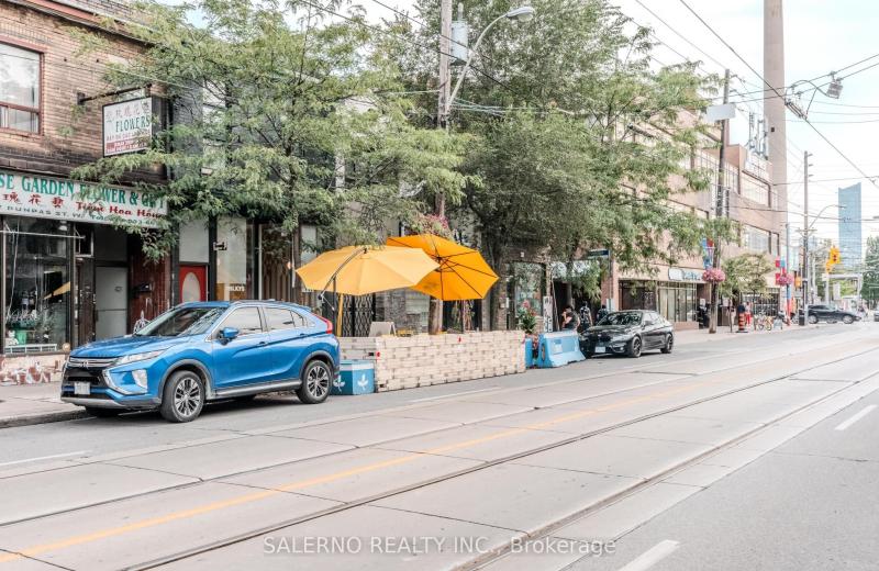 756 Dundas Street W Main, Toronto, ON M6J 1T8