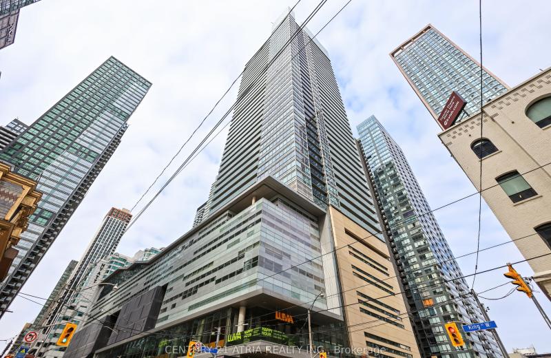 80 John Street 3511, Toronto, ON M5V 3X4