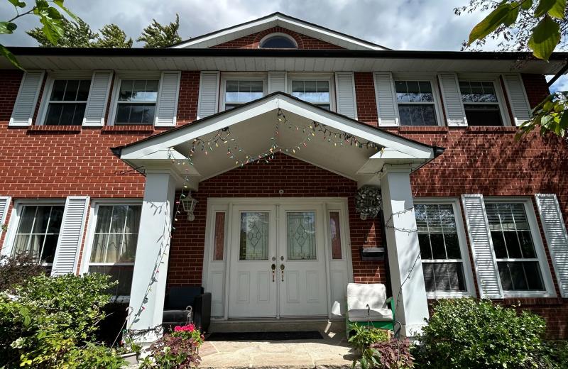 3 Butterfield Dr Drive Big master bedroom bsmt, Toronto, ON M3A 2L9