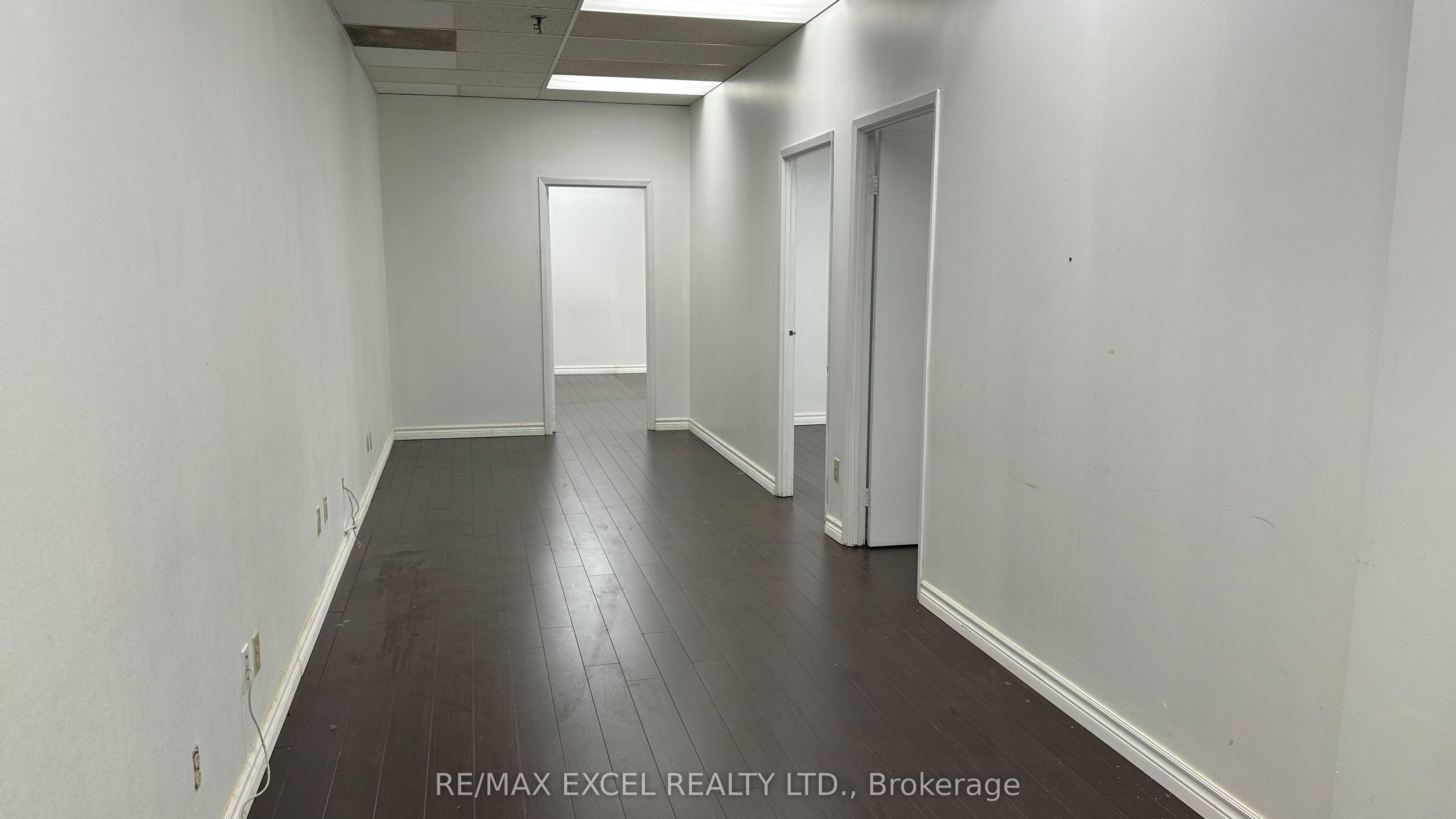 55 Nugget Avenue 211, Toronto, ON M1S 3L1