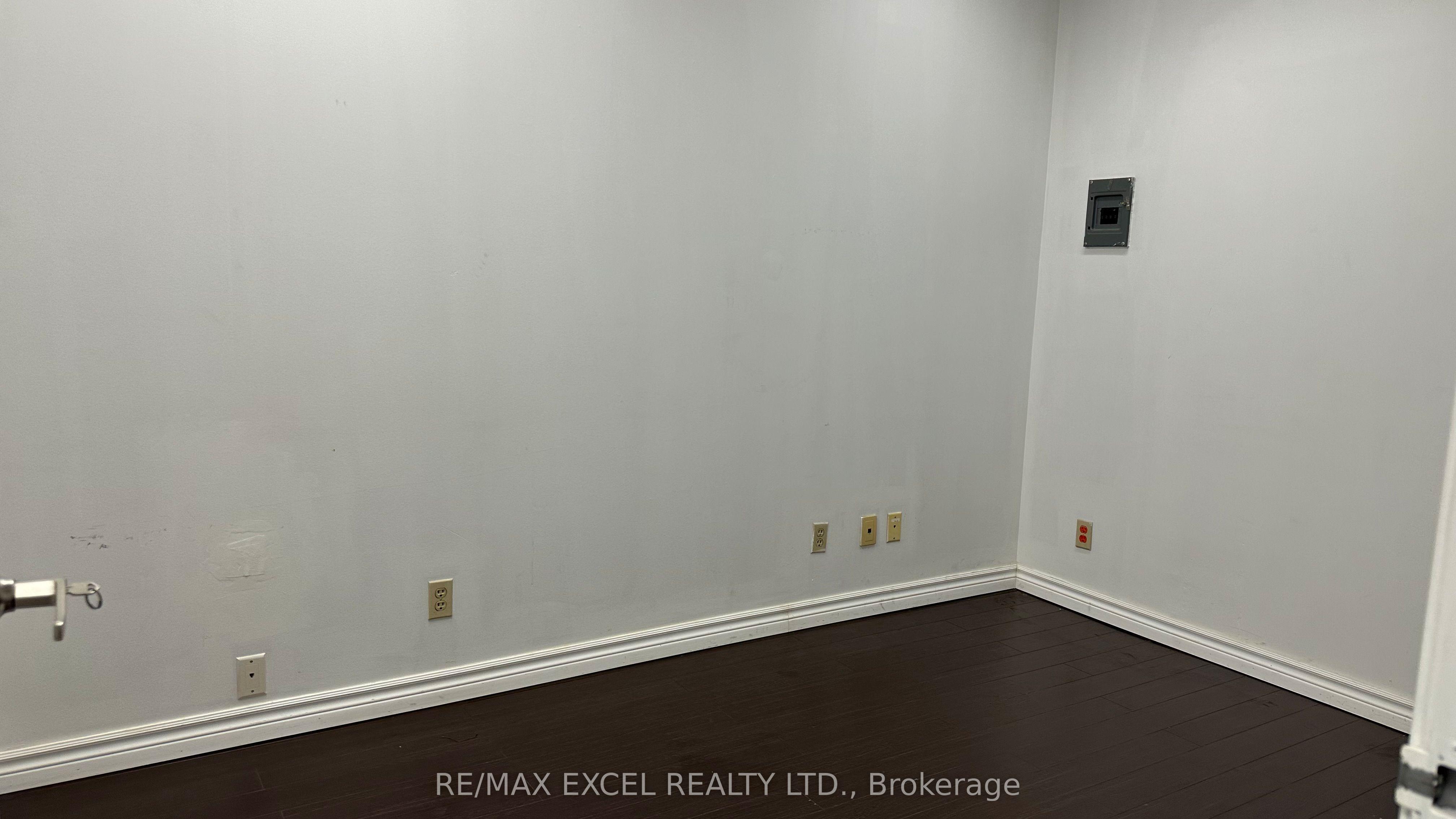 55 Nugget Avenue 211, Toronto, ON M1S 3L1