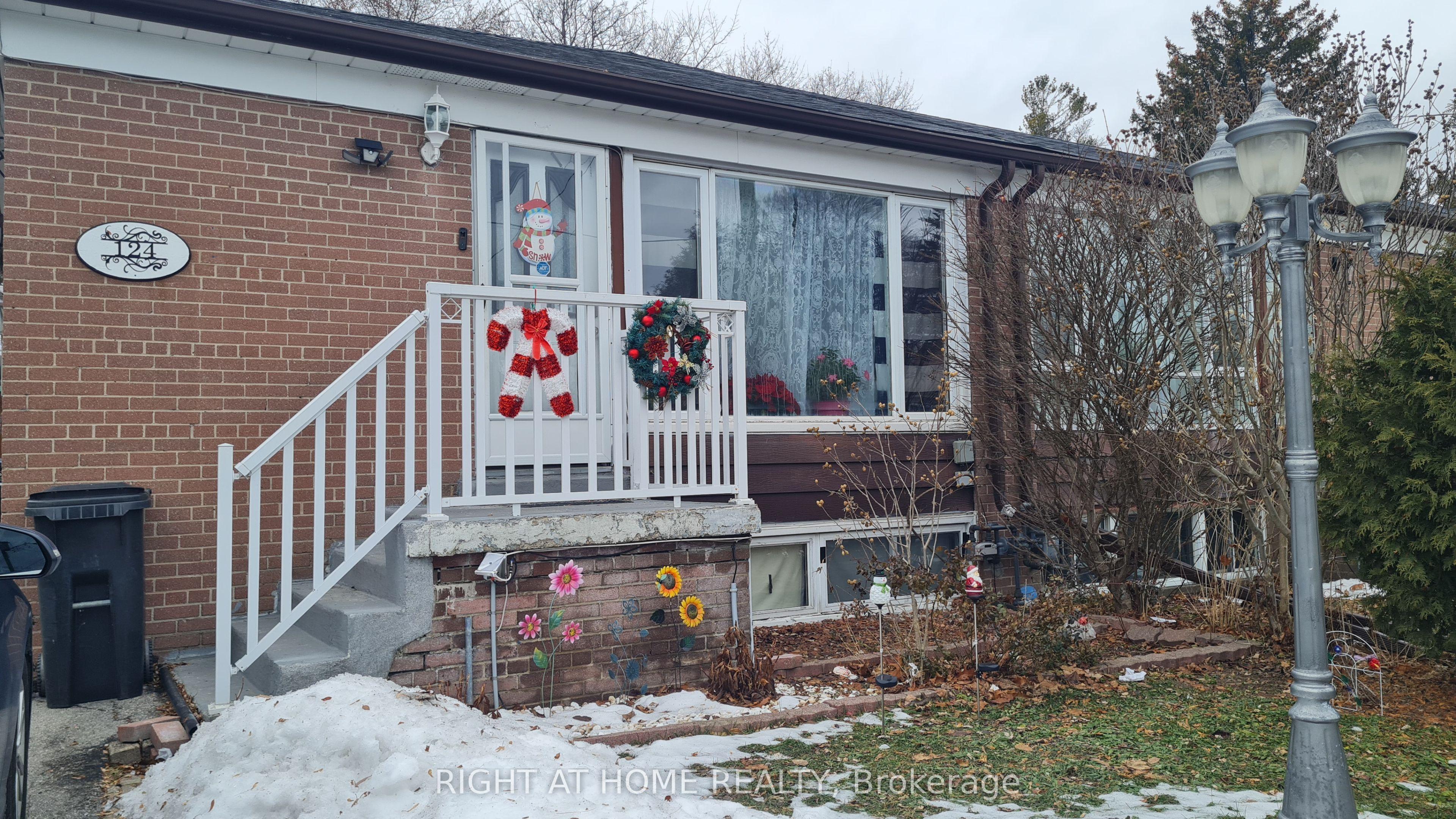 124 Overture Road, Toronto, ON M1E 2W4