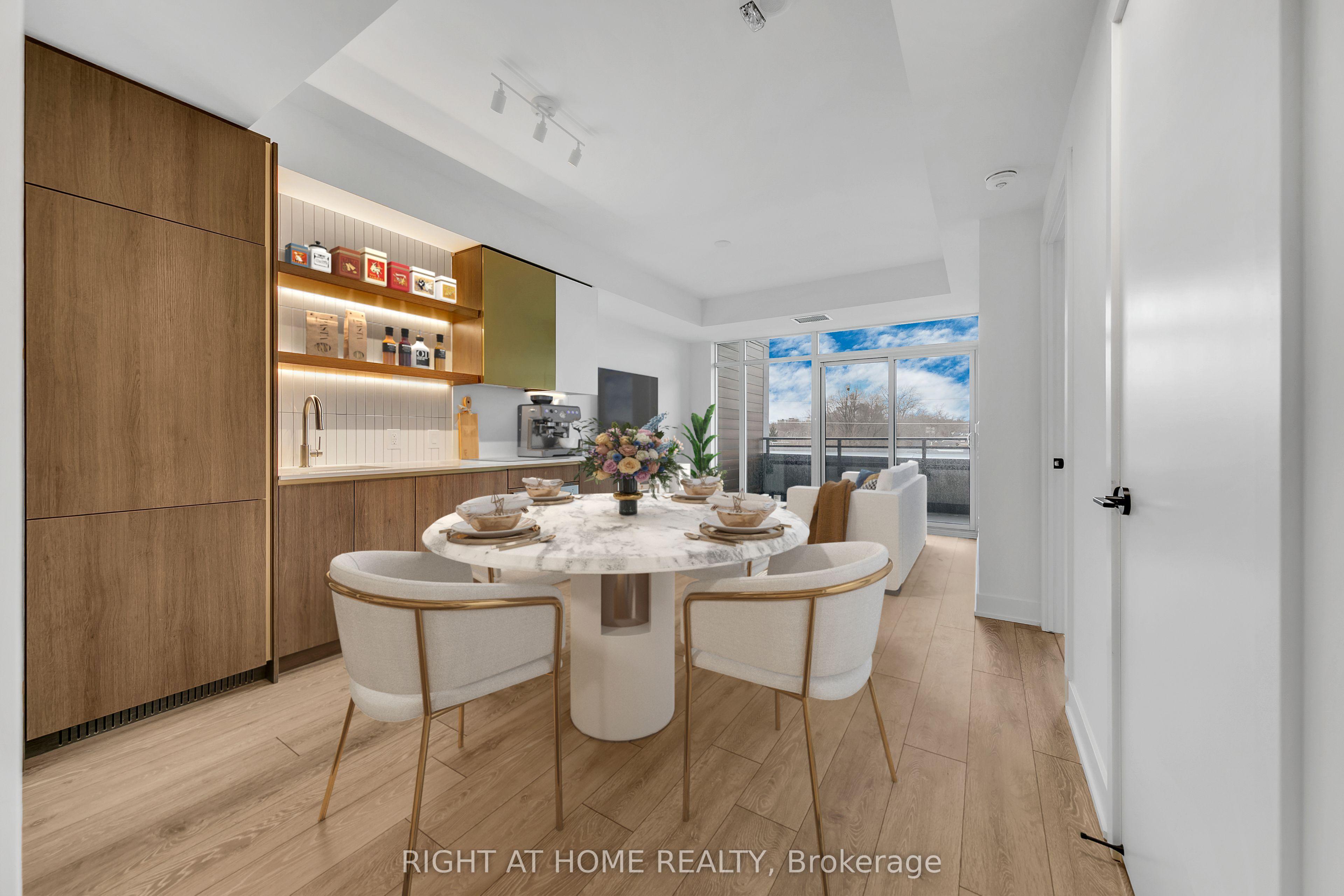 1285 E Queen Street E 403, Toronto, ON M4L 1C2