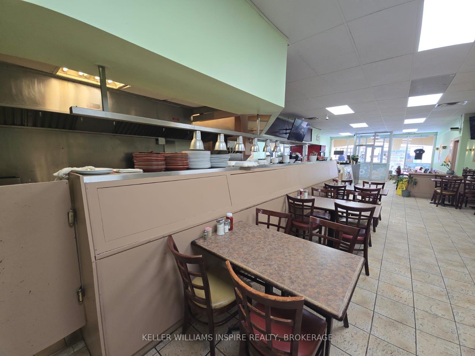 15 King Street W, Oshawa, ON L1H 1A1