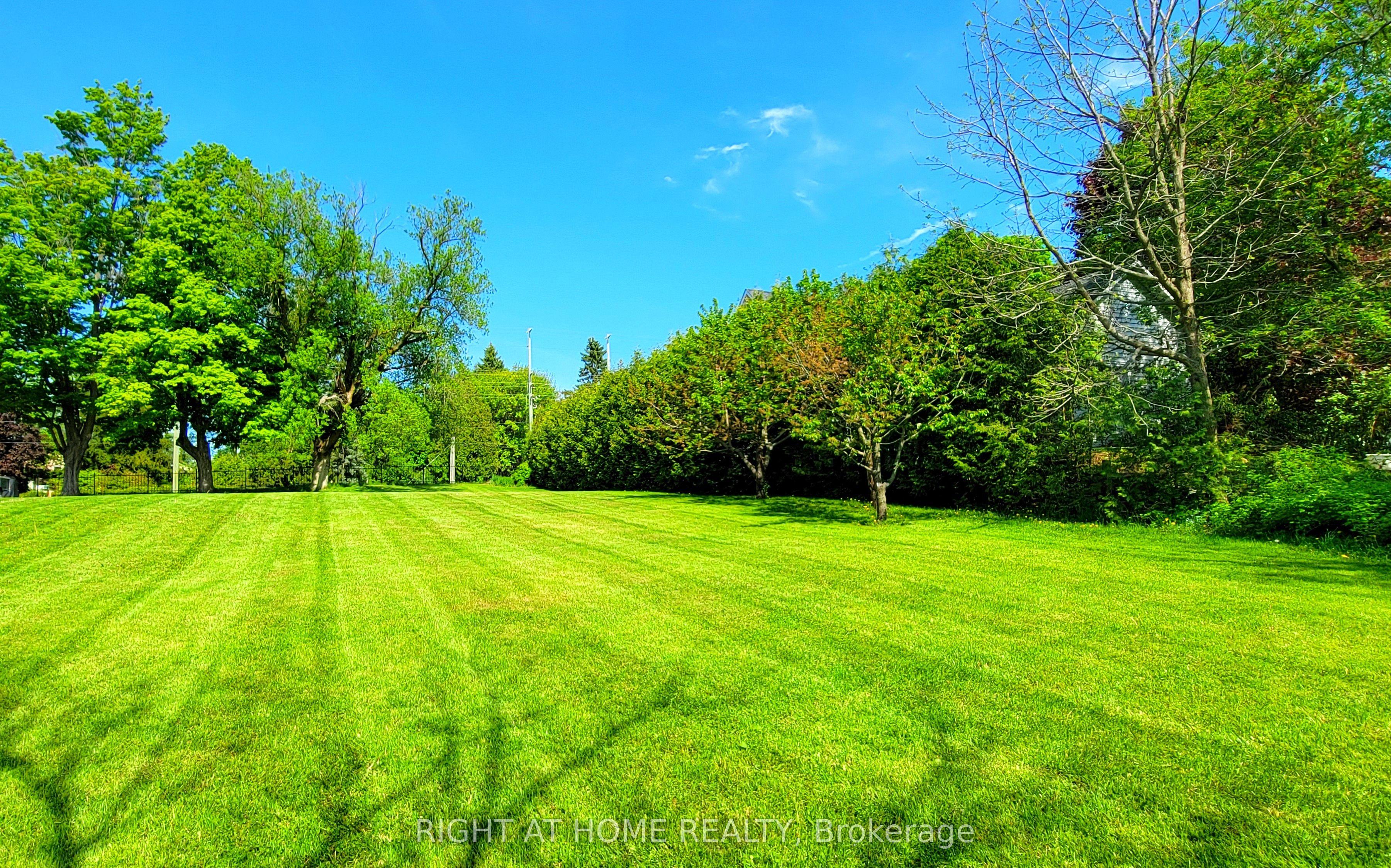 3580 Westney Road, Pickering, ON L0H 1H0