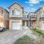 71 Lillington Avenue, Toronto, ON M1N 3K6