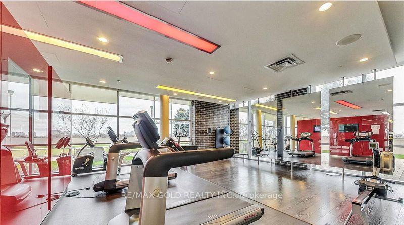 125 Village Green Square, Toronto, ON M1S 0G3
