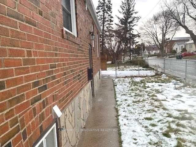 46 Medhurst Road Bsmt, Toronto, ON M4B 1B1