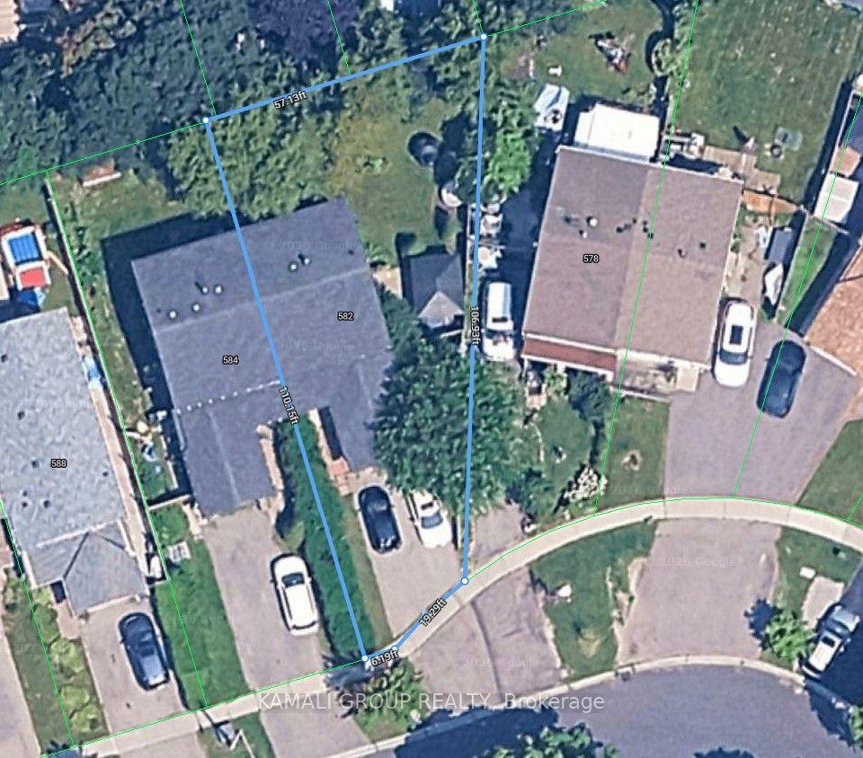 582 Lakeview Avenue, Oshawa, ON L1J 1B1