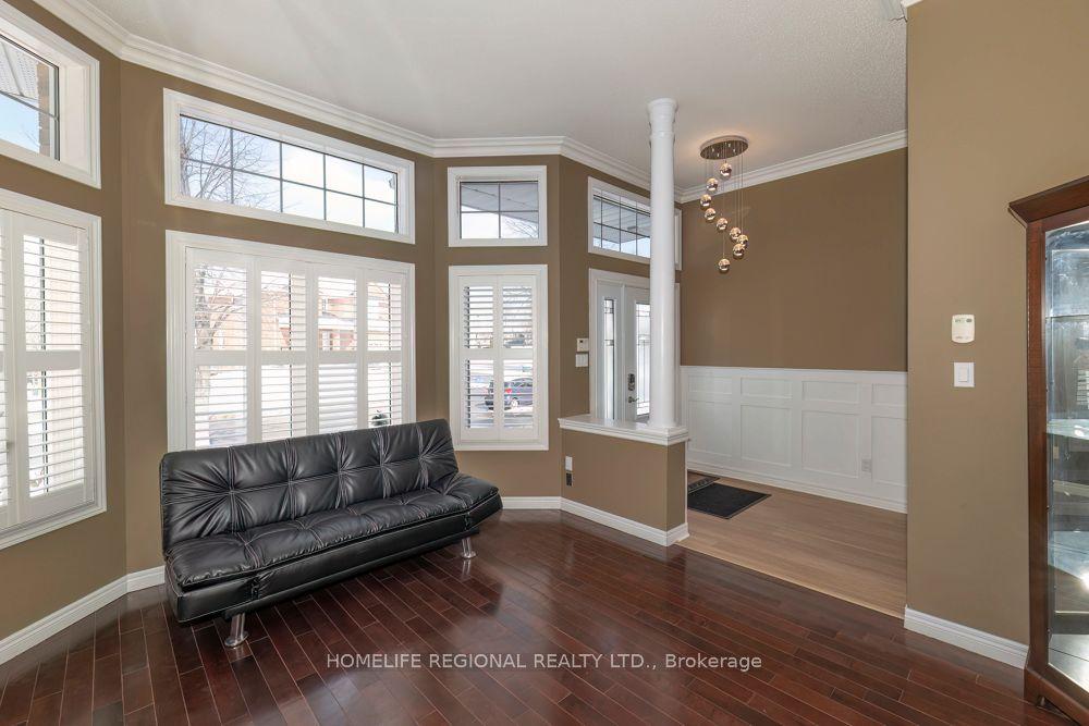 99 Goodman Drive, Oshawa, ON L1J 8H3