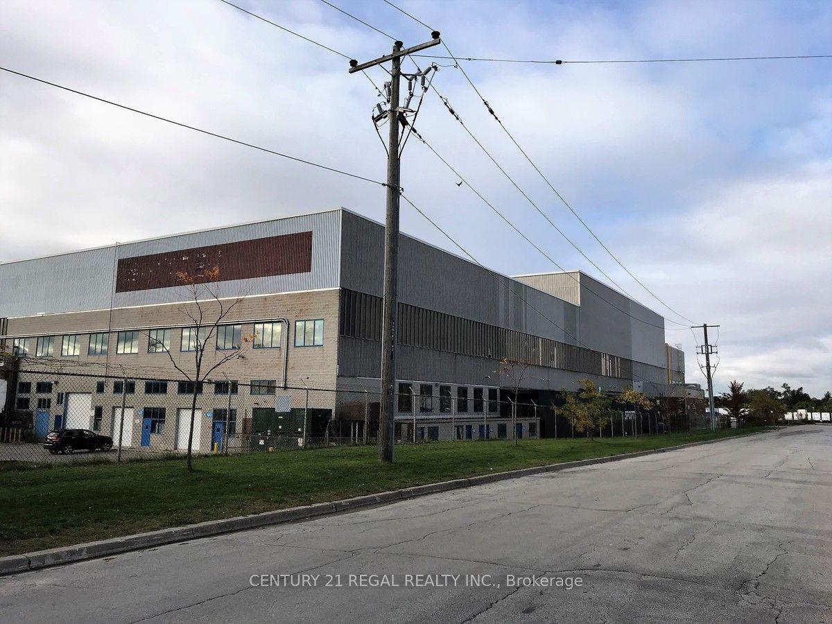 1550 Birchmount Road 204, Toronto, ON M1P 2H1