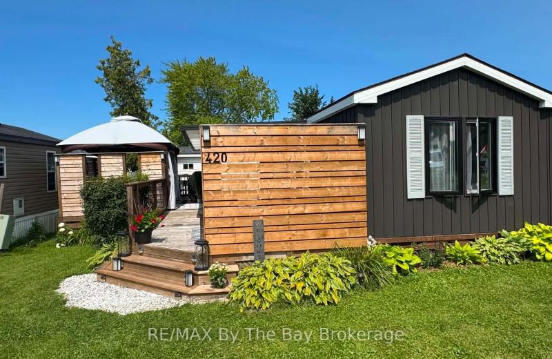 225 Platten Boulevard 420, Scugog, ON L9L 1B4