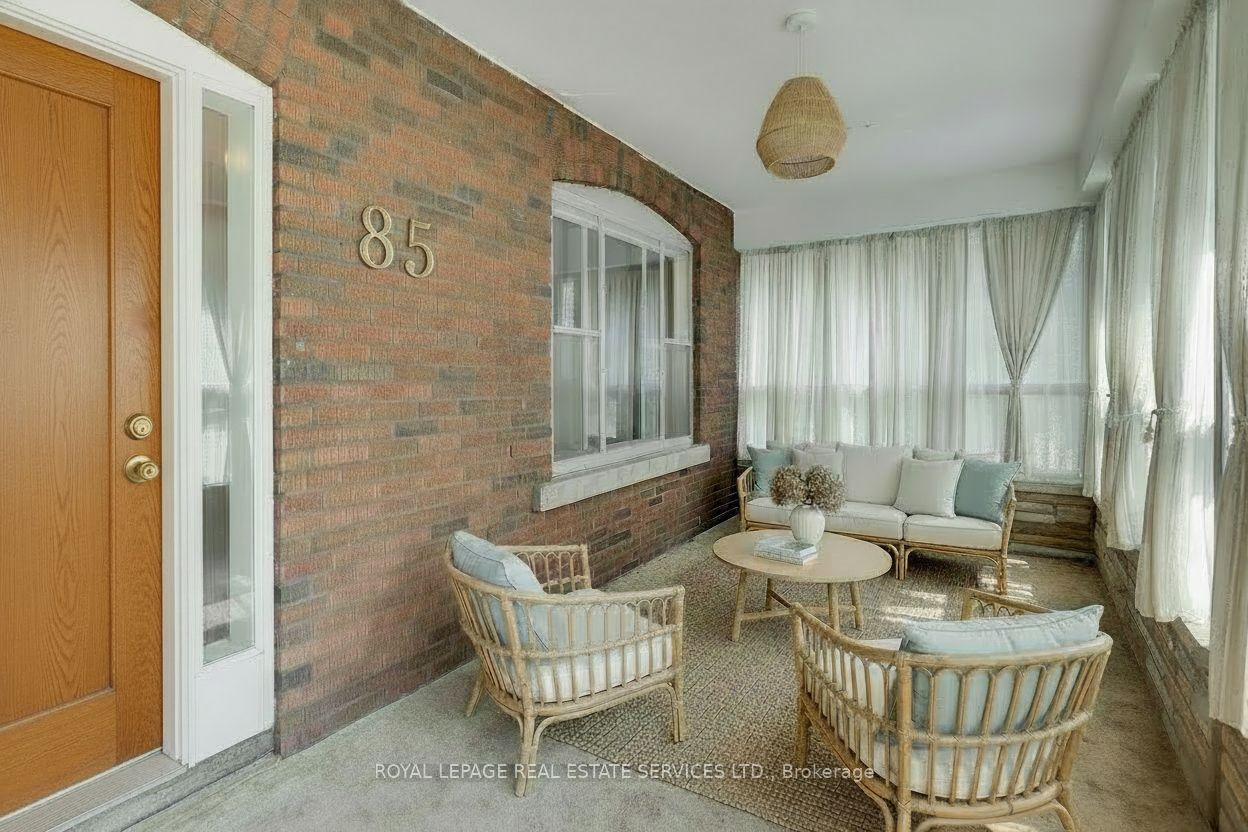 85 Dawes Road, Toronto, ON M4C 5B2