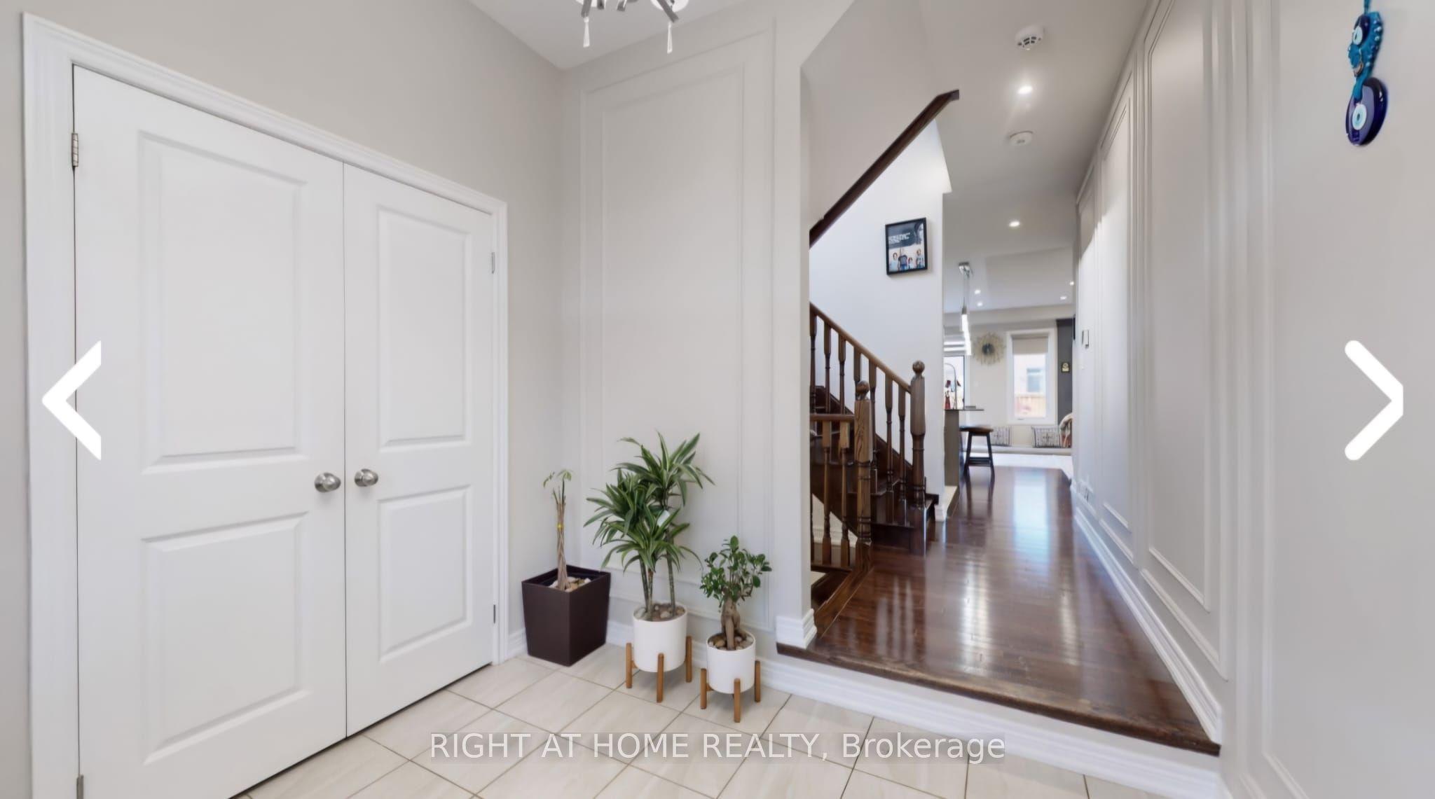 14 Ogston Crescent, Whitby, ON L1P 0G9
