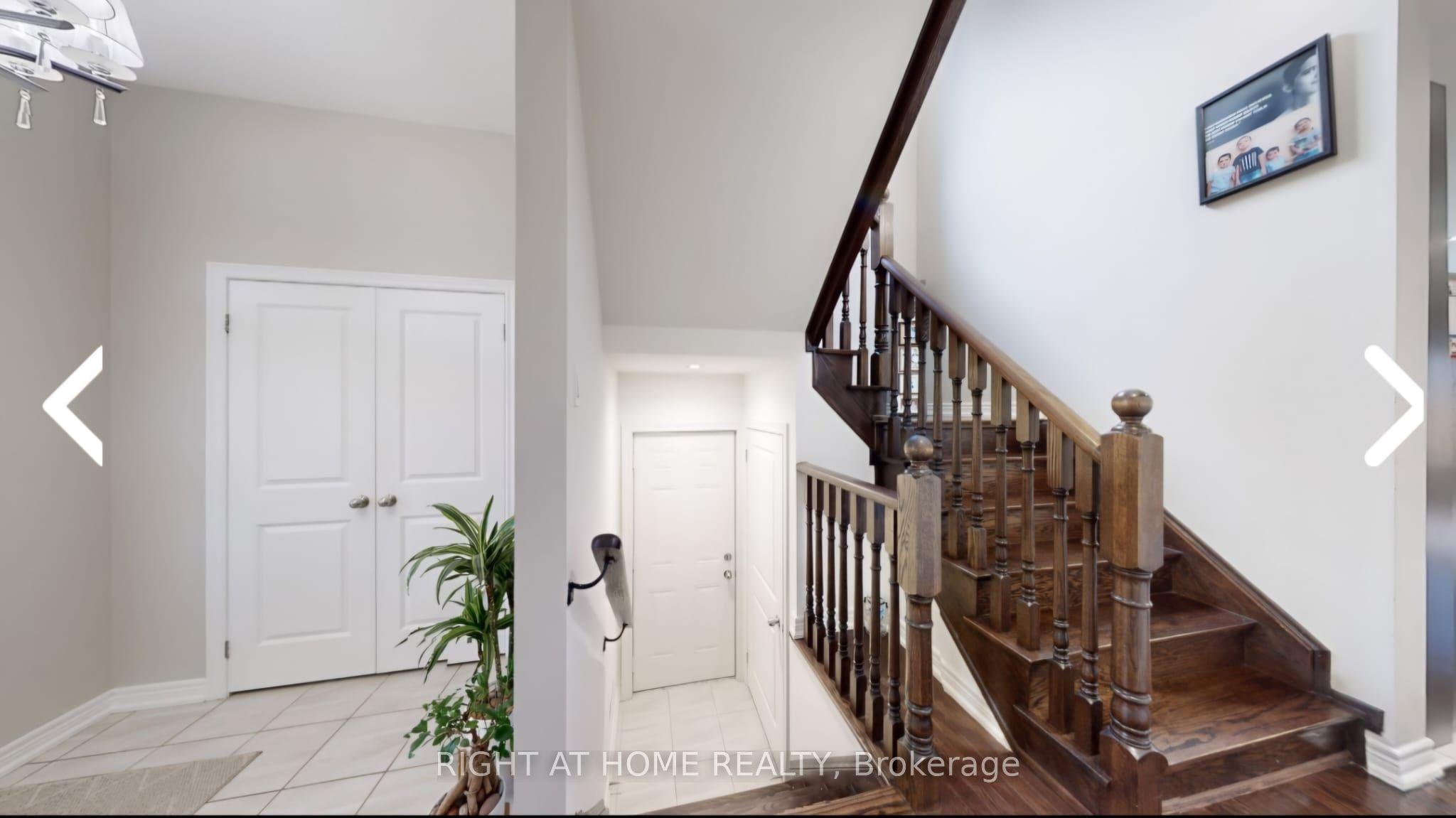 14 Ogston Crescent, Whitby, ON L1P 0G9