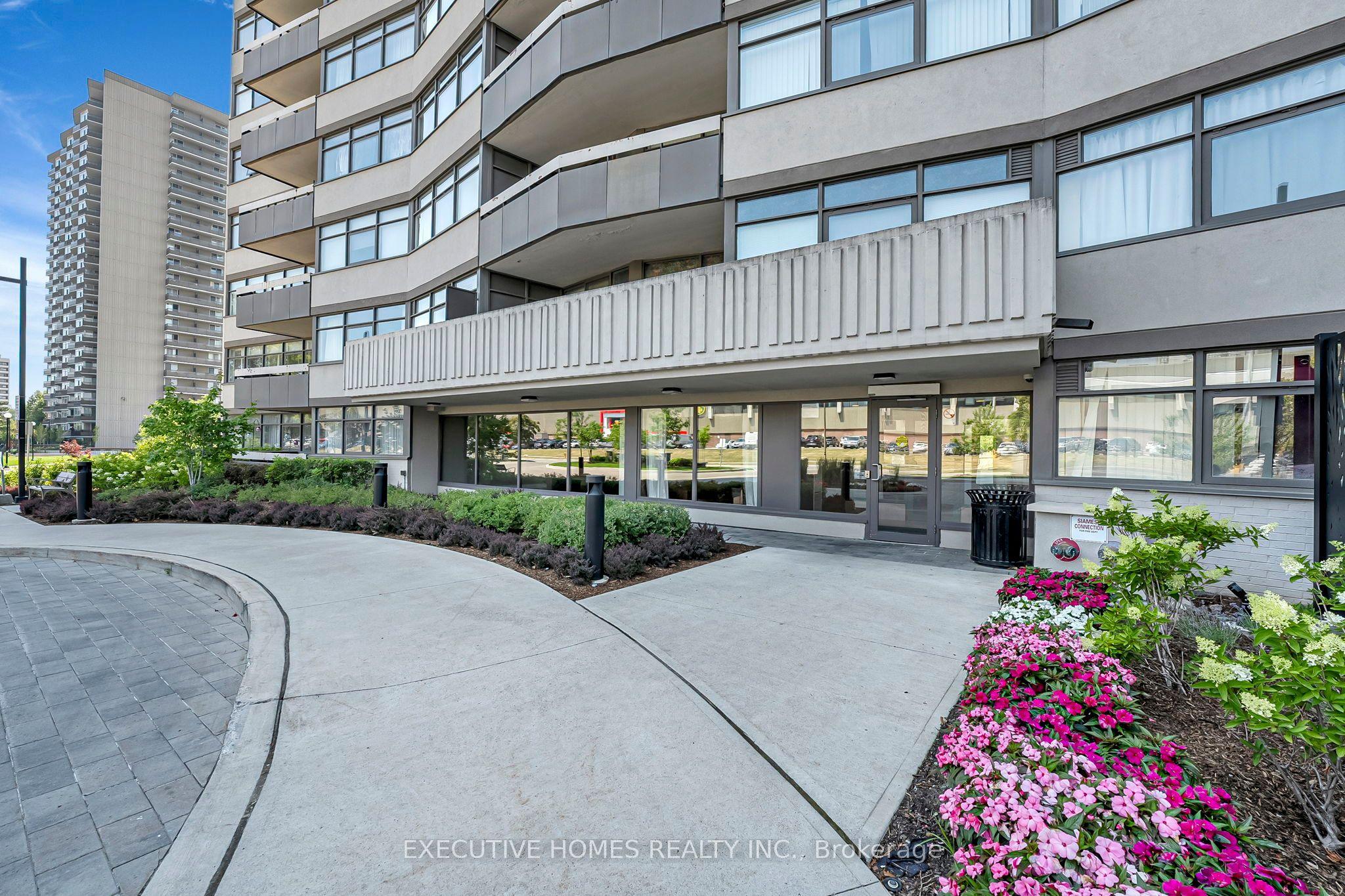3131 Bridletowne Circle 508, Toronto, ON M1W 2S9