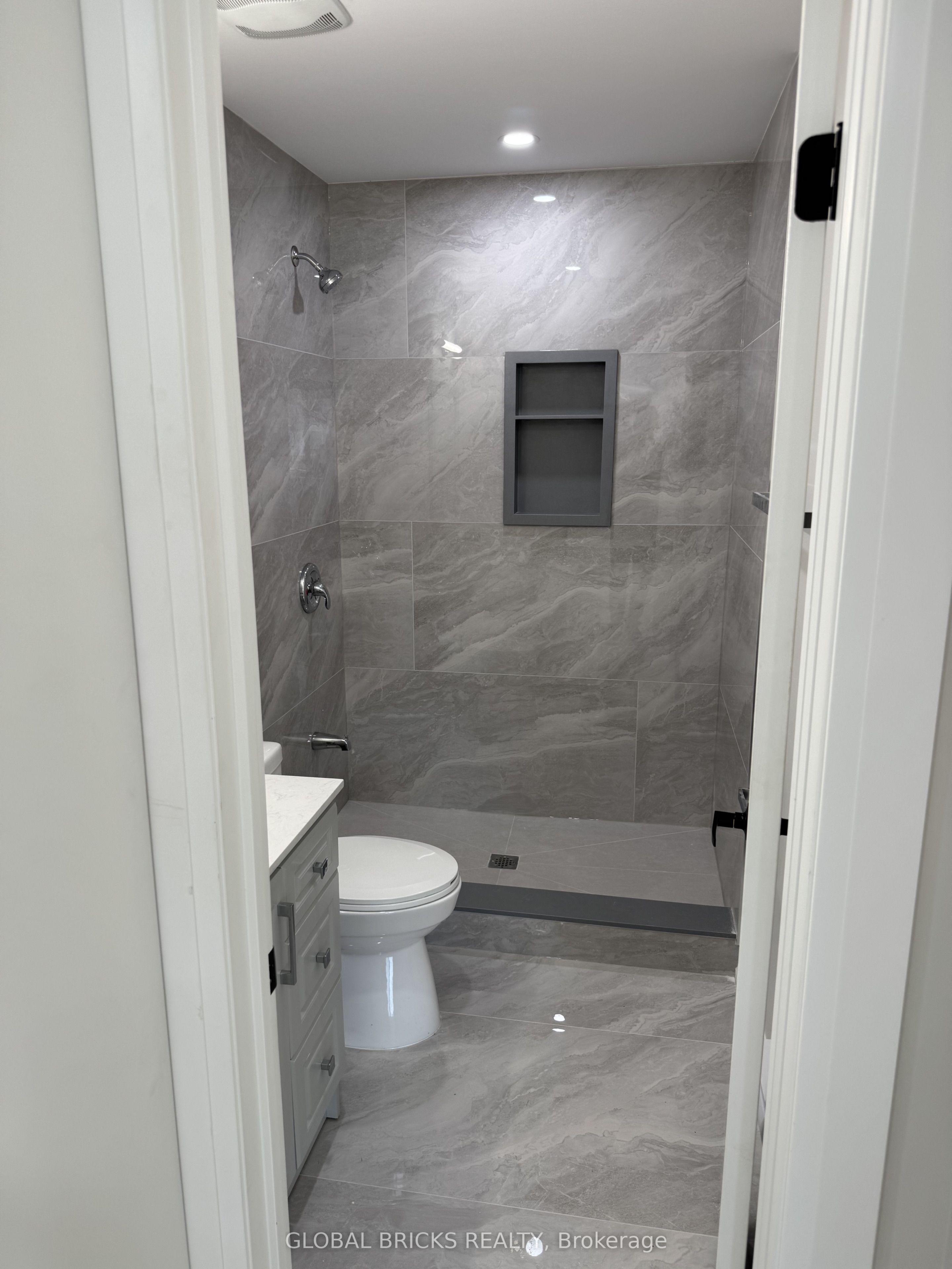 101 Minerva Avenue Unit 3- Lower, Toronto, ON M1M 1V8