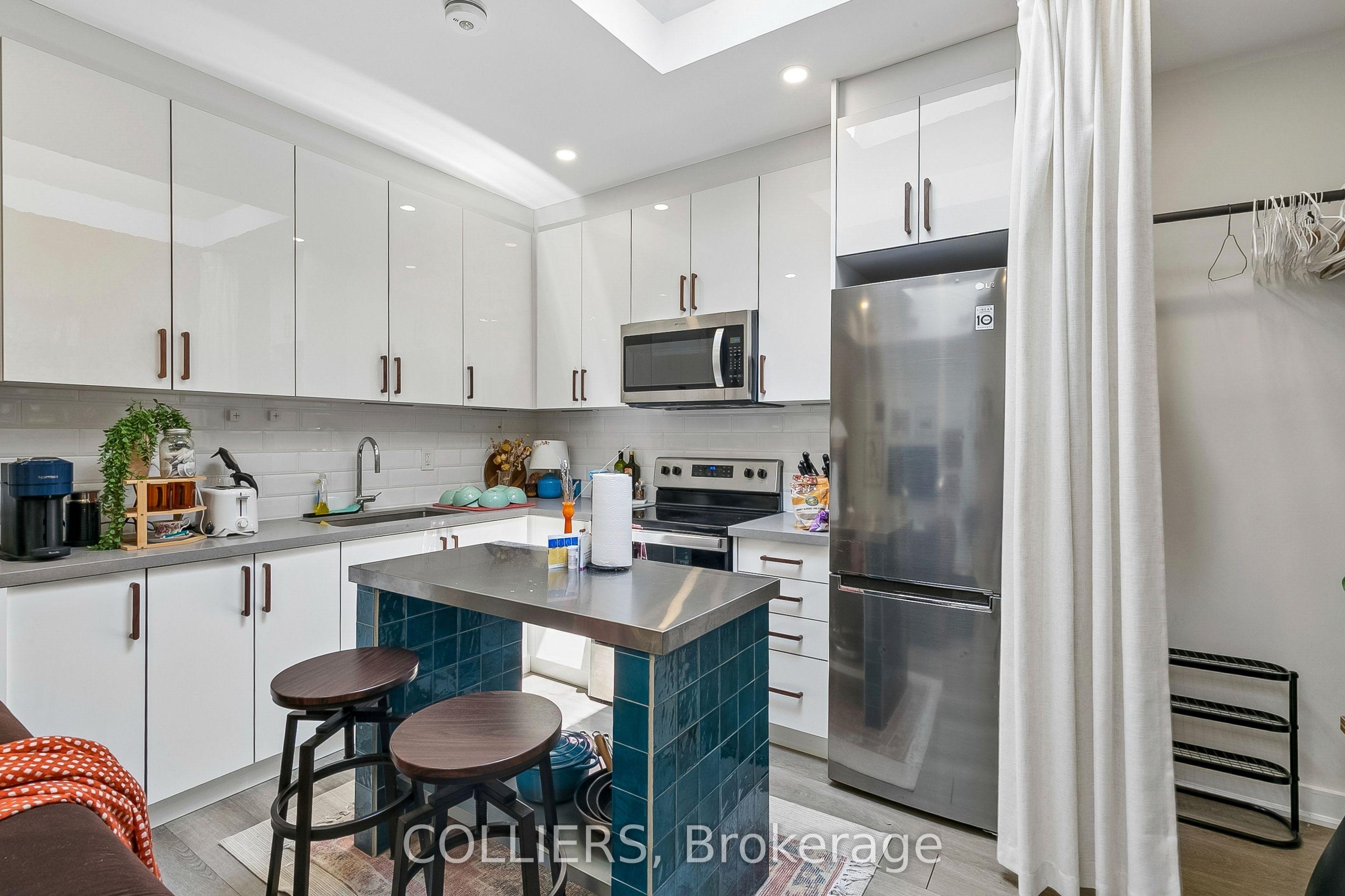 732 Queen Street E, Toronto, ON M4M 1H2