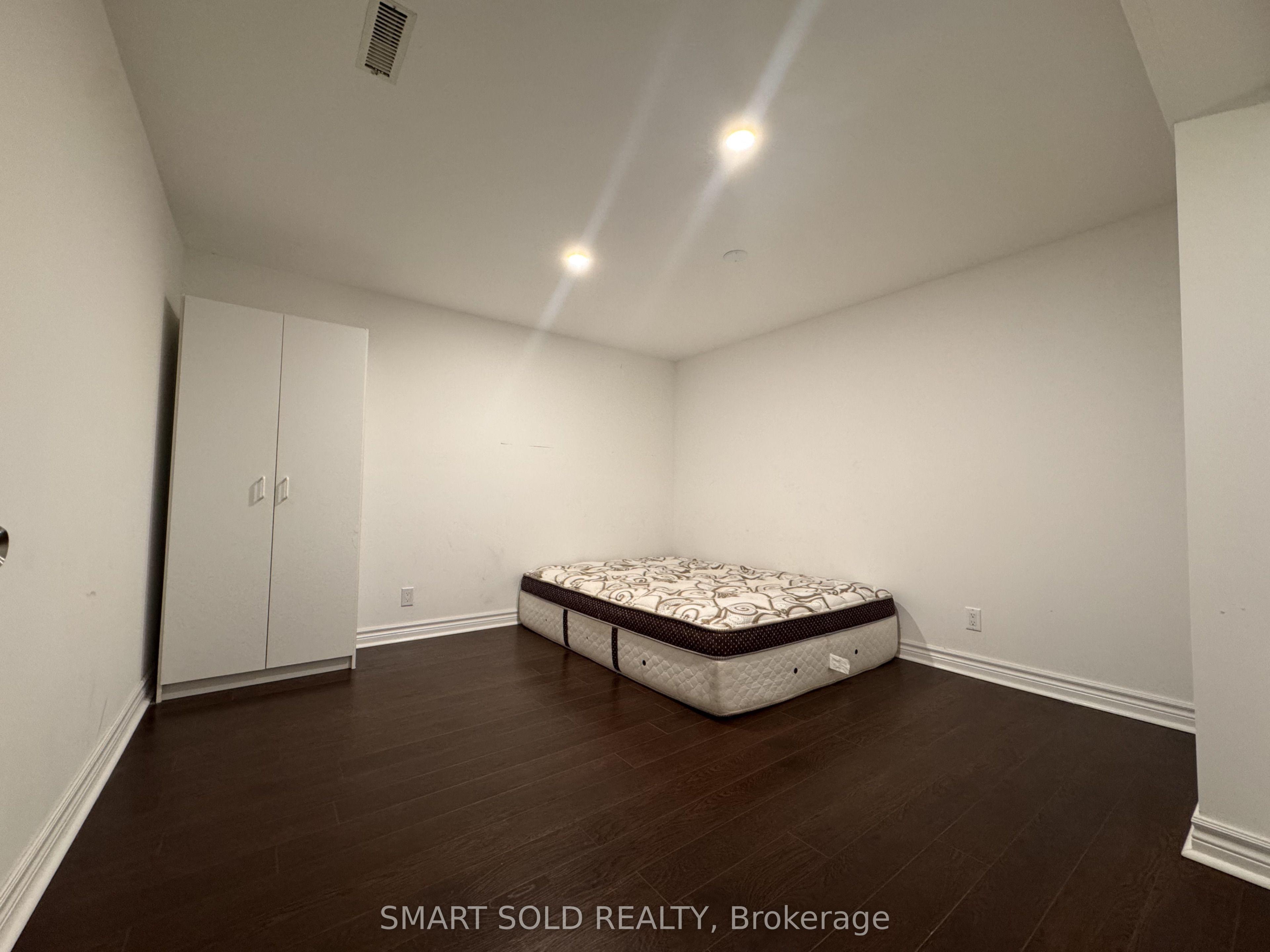 98 Sonmore Drive, Toronto, ON M1S 1X4