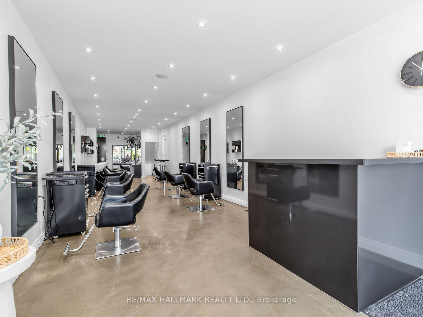 1924 Danforth Avenue, Toronto, ON M4C 1J4