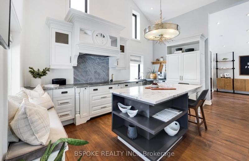 578 Kingston Road W, Ajax, ON L1T 3A2
