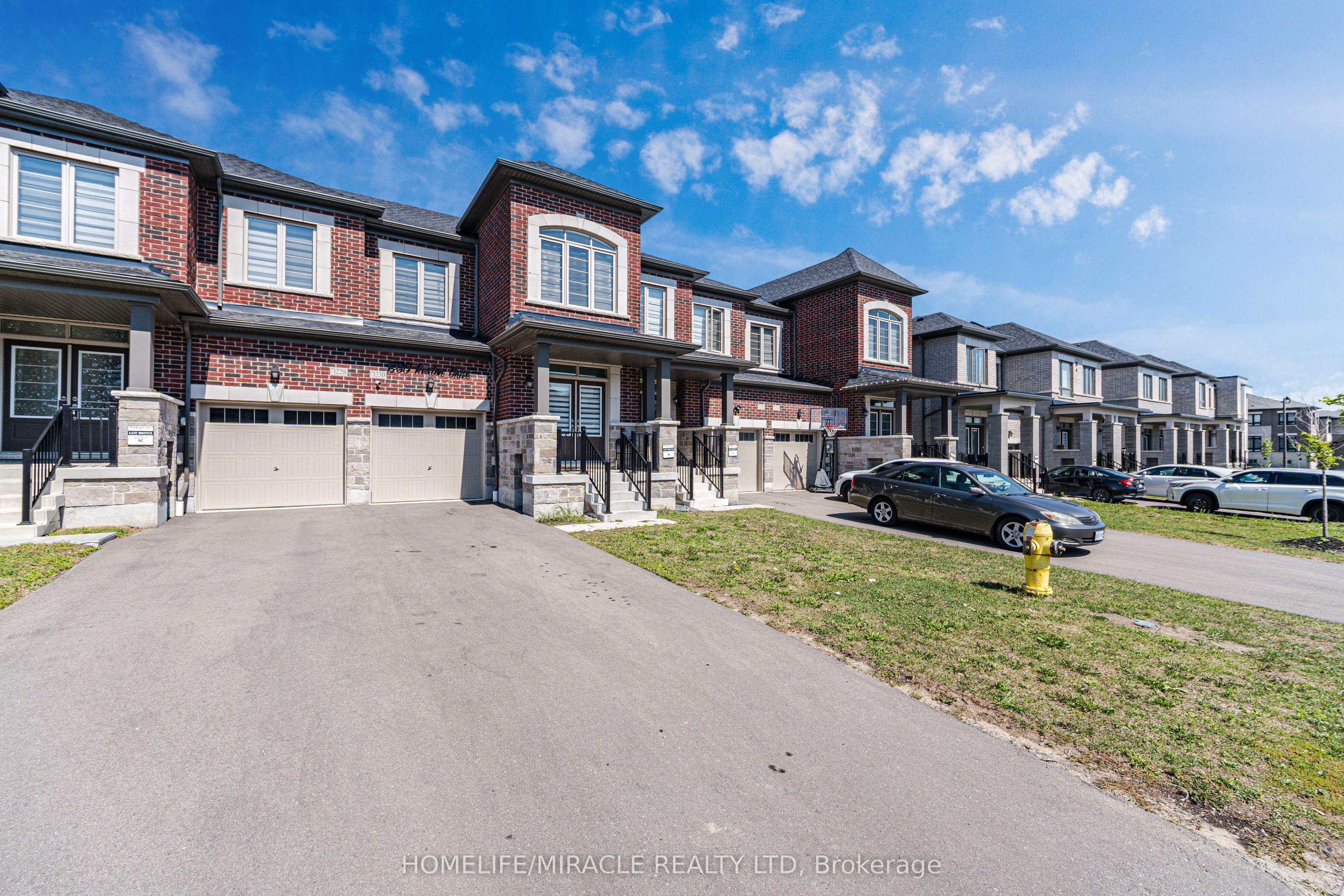 1230 Rexton Drive, Oshawa, ON L1L 0T3