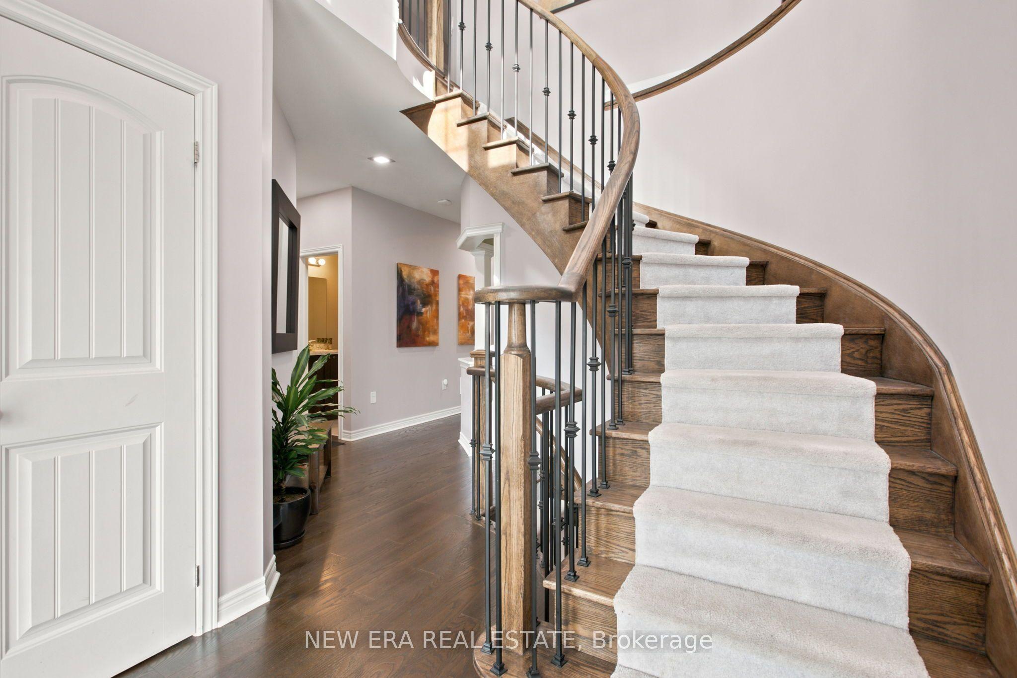 77 Jevons Drive, Ajax, ON L1Z 0T6
