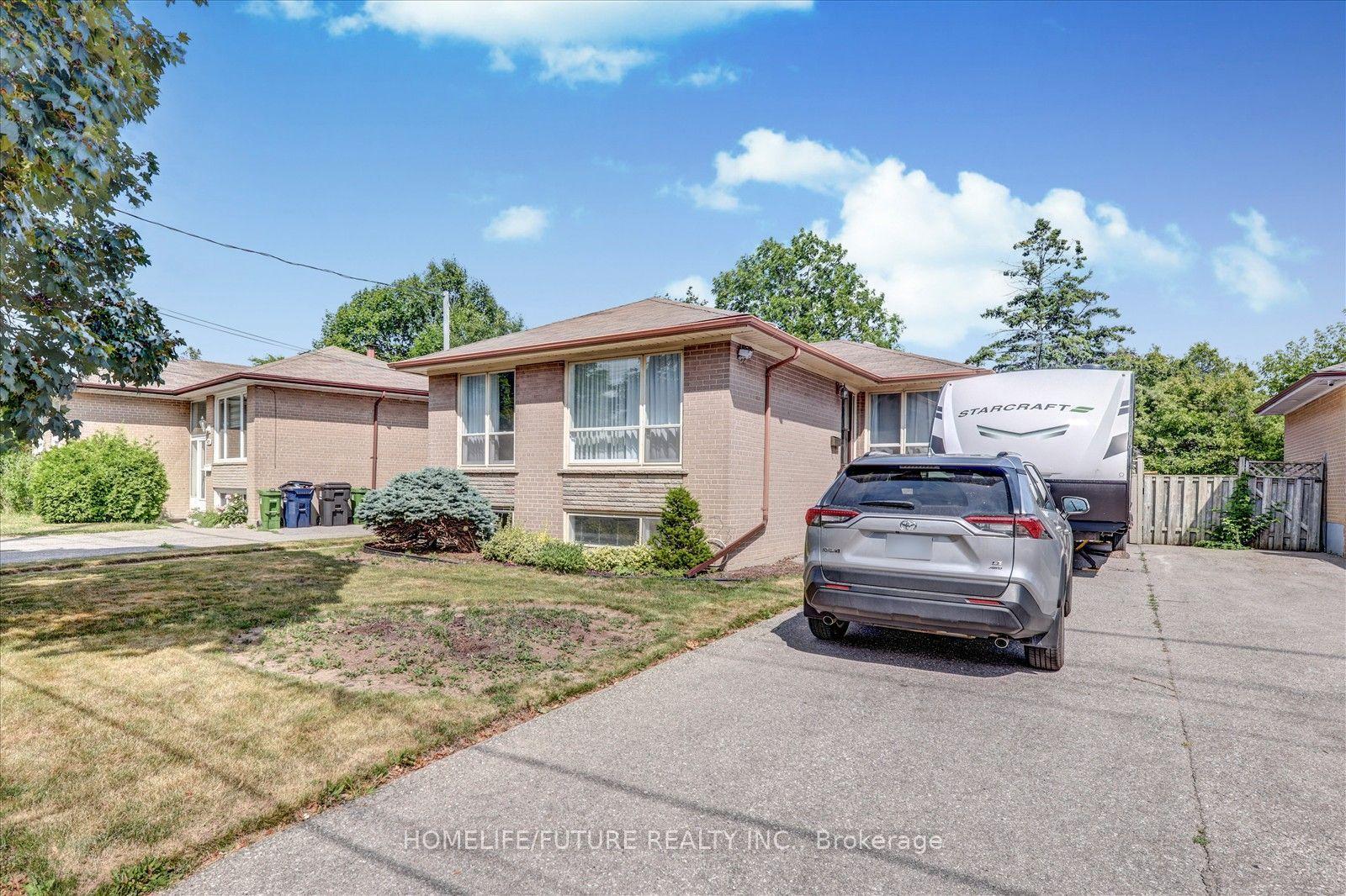 417 Painted Post Drive Bsmt, Toronto, ON M1G 2M7
