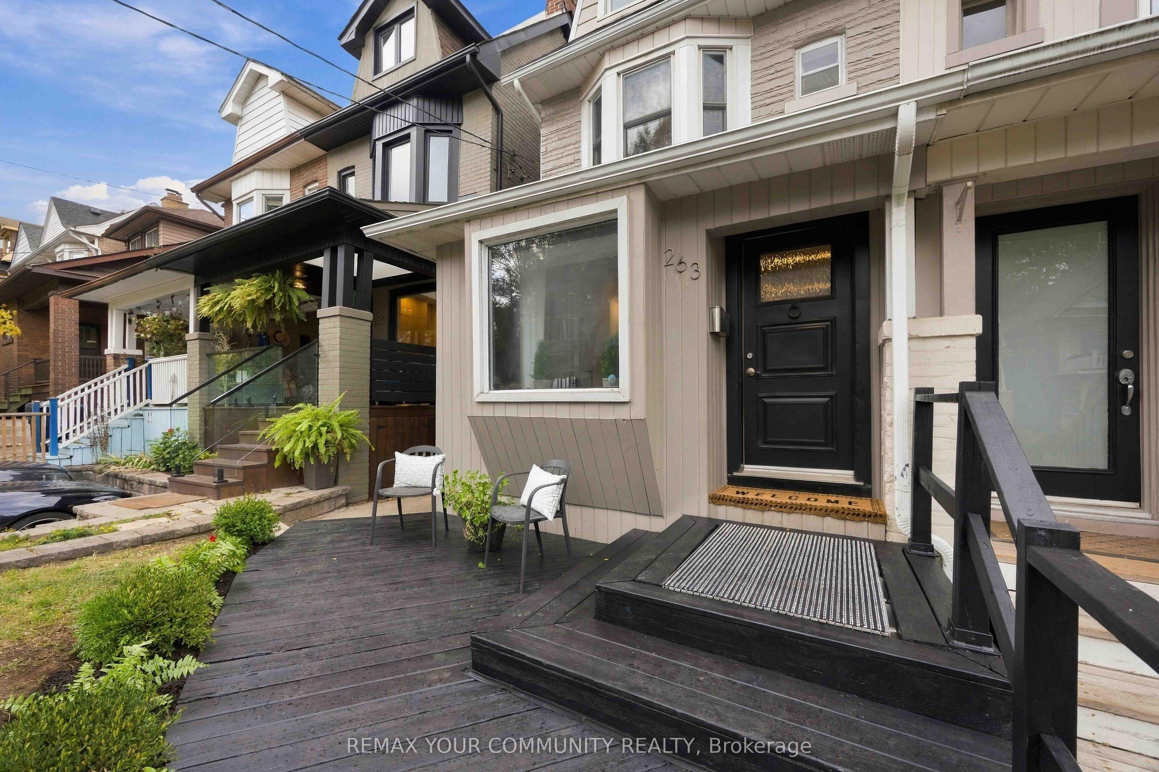 263 Waverley Road, Toronto, ON M4L 3T5